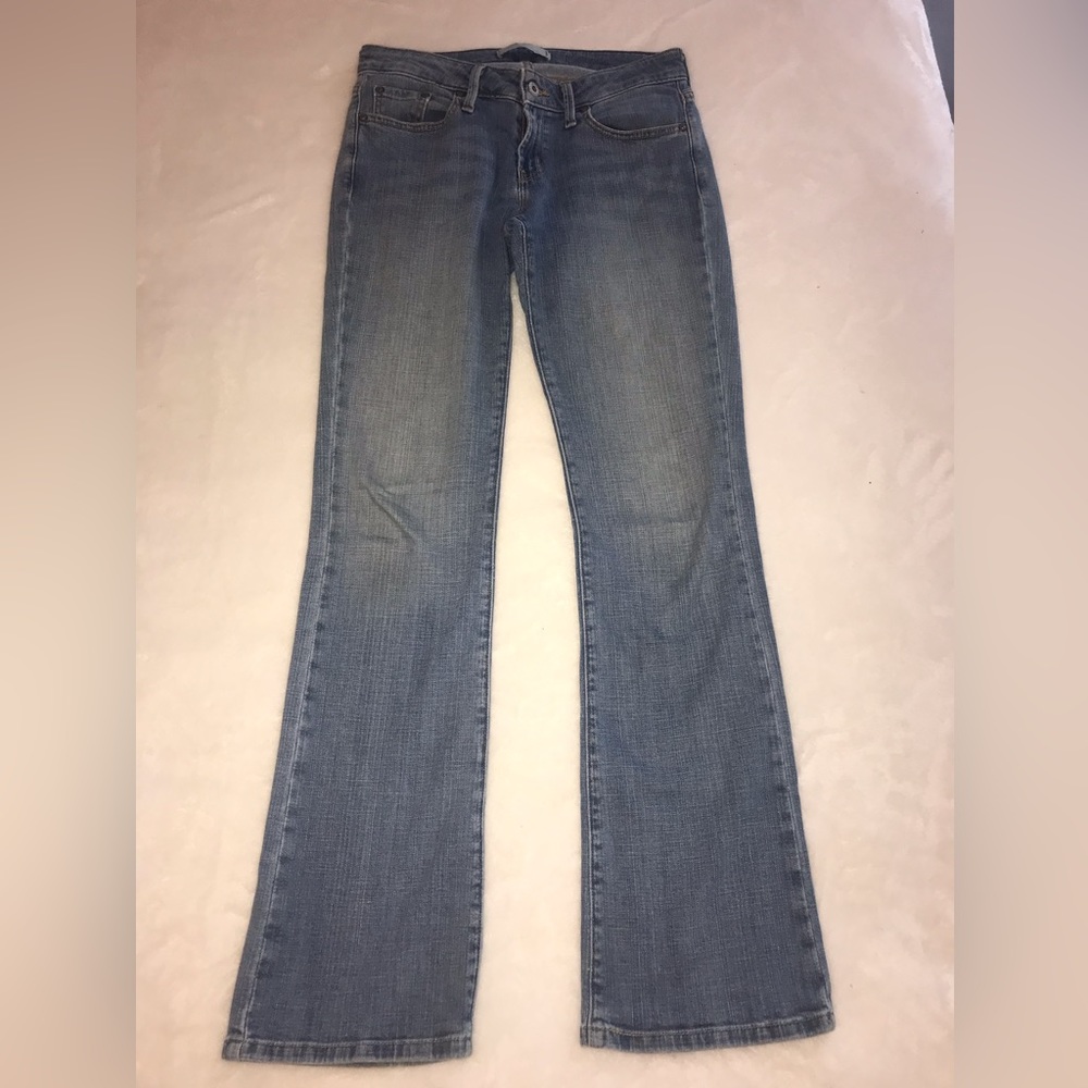 Levi’s 545 Jeans. Size 4